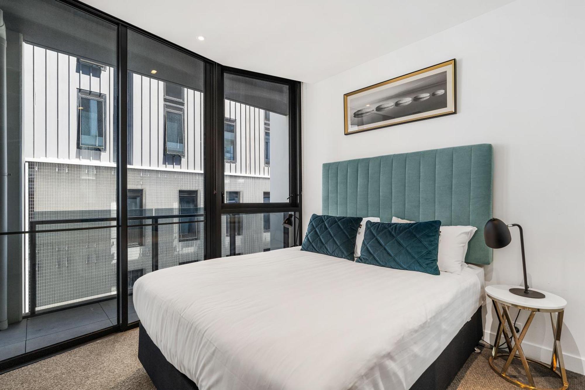 The Eminence Apartments By Cllix Melbourne Dış mekan fotoğraf
