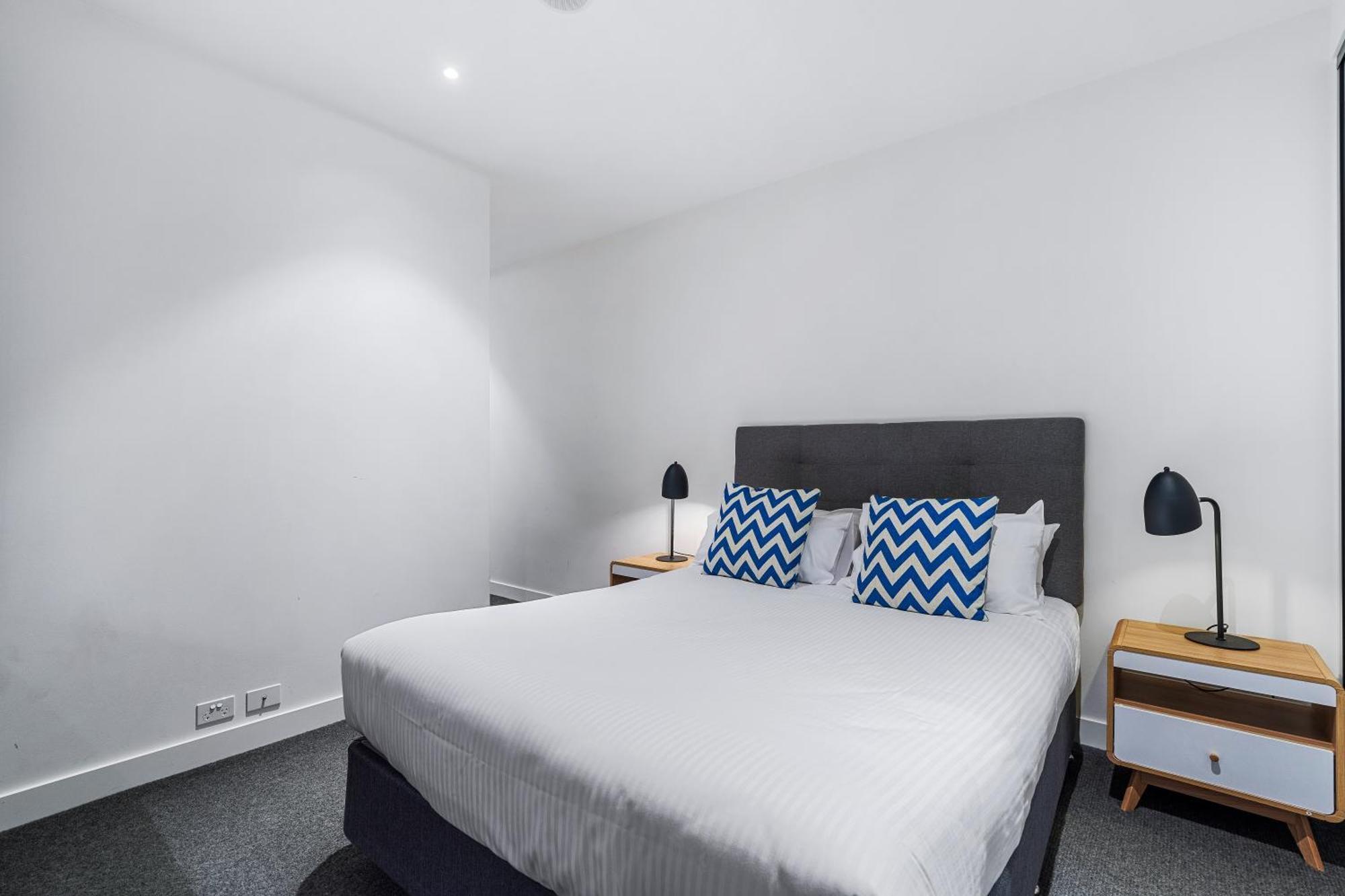 The Eminence Apartments By Cllix Melbourne Dış mekan fotoğraf