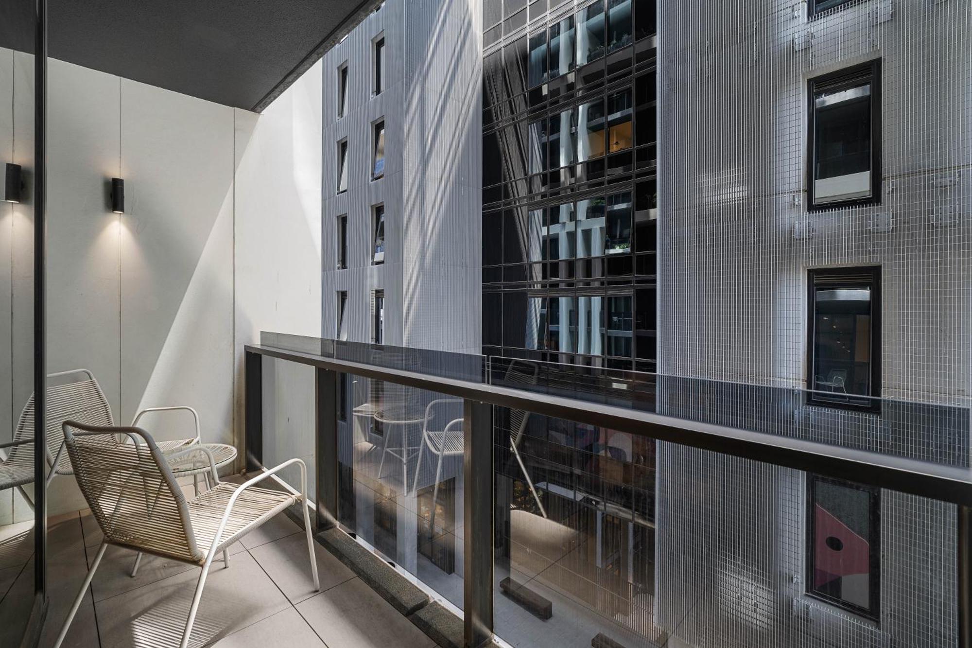 The Eminence Apartments By Cllix Melbourne Dış mekan fotoğraf